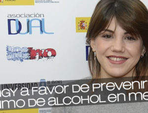Angy a favor de prevenir el consumo de alcohol en menores